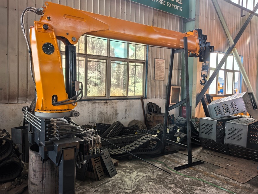 挖抓船吊固定吊车载吊总成厂家