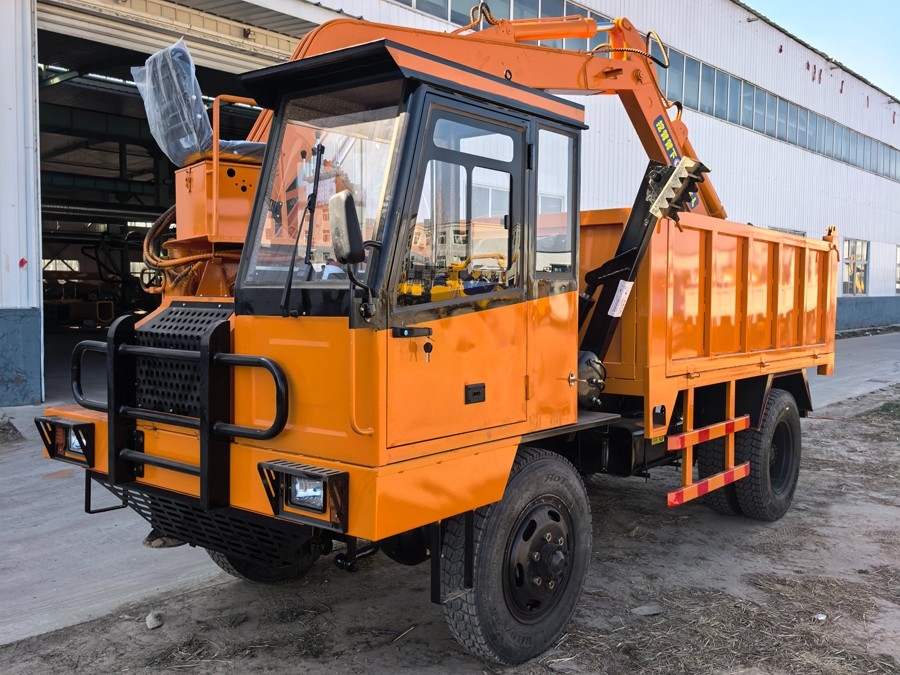 轮式随车挖运输车