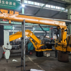 挖抓船吊固定吊车载吊总成 